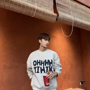 Winter Sun Sweater Otis.vo